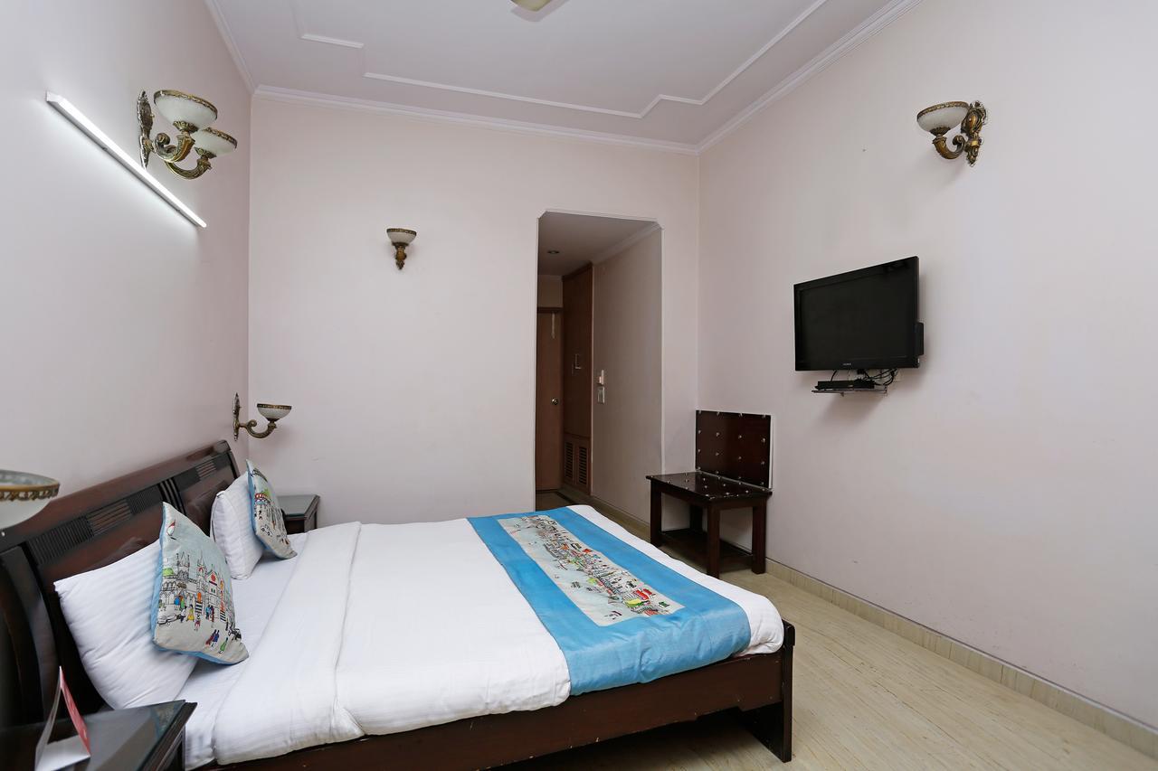 Oyo 5401 Hotel Mid Town New Delhi Extérieur photo