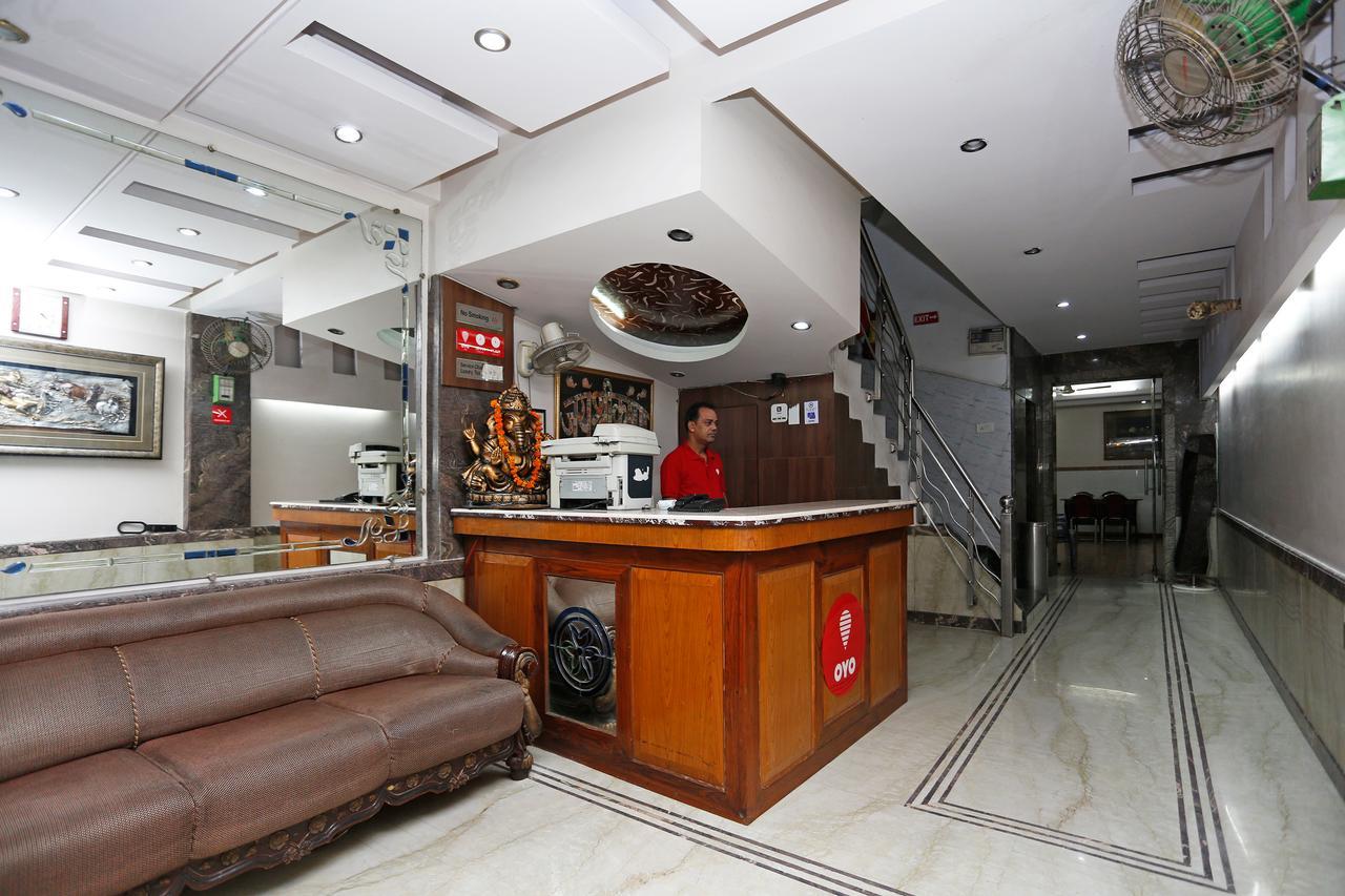 Oyo 5401 Hotel Mid Town New Delhi Extérieur photo